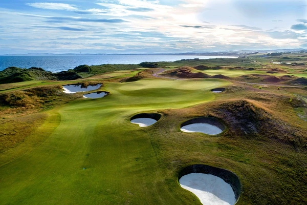 Dumbarnie Golf Links 4th approach